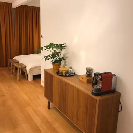 Nummer 1 * Эйндховен